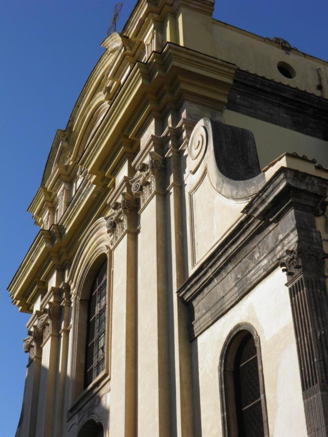 La Stanza Grande Della Luna D'Irene Naples Extérieur photo
